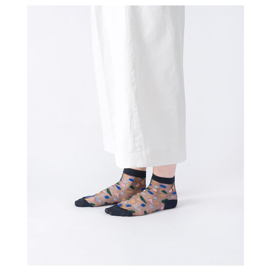 Semi-sheer embroidered socks